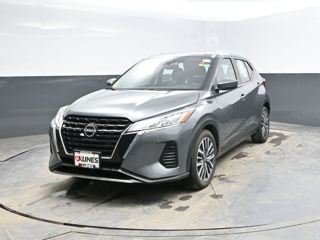 Used 2024 Nissan Kicks SV image 4