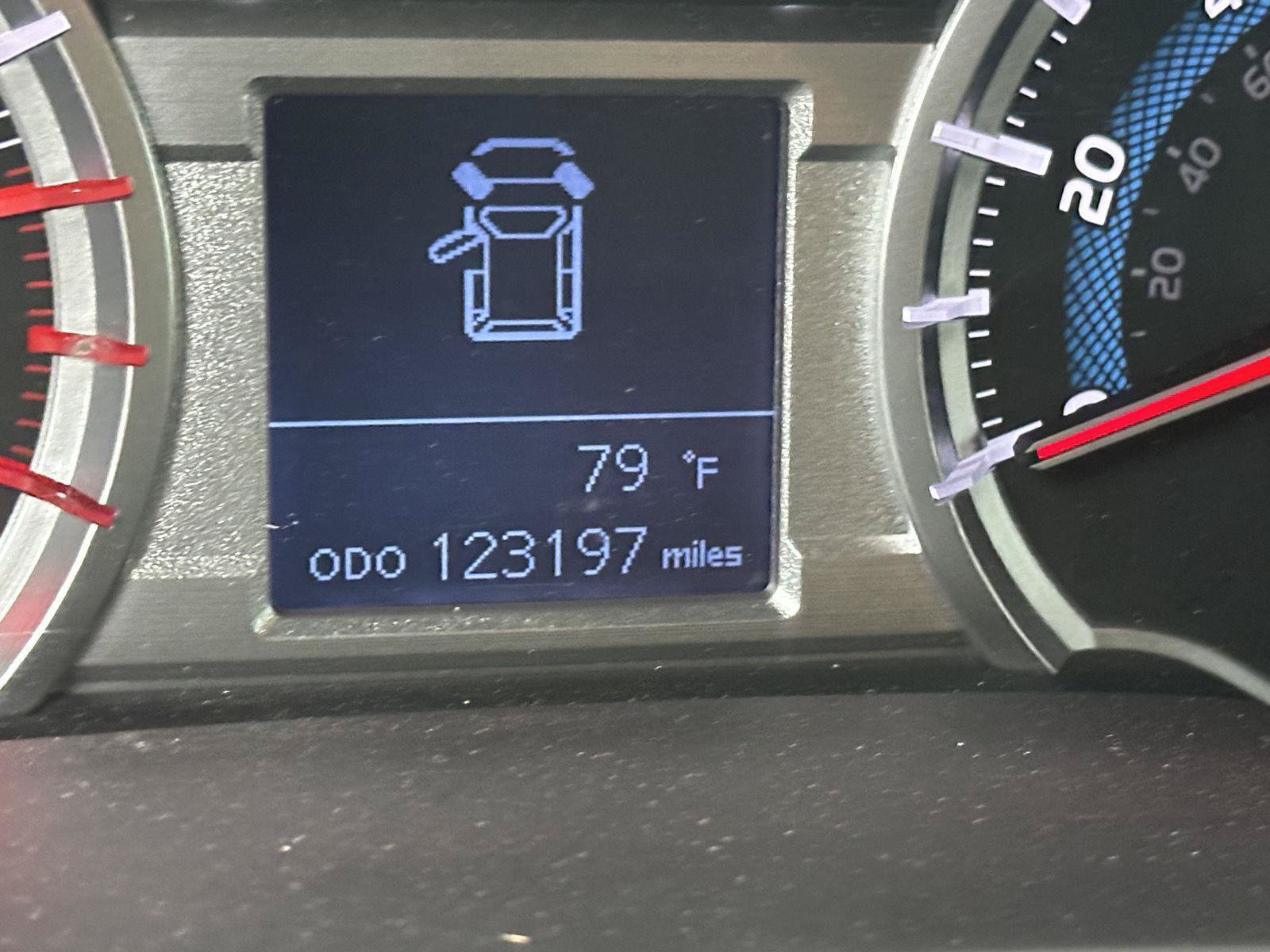Used 2015 Toyota 4Runner SR5 AWD/4WD image 13