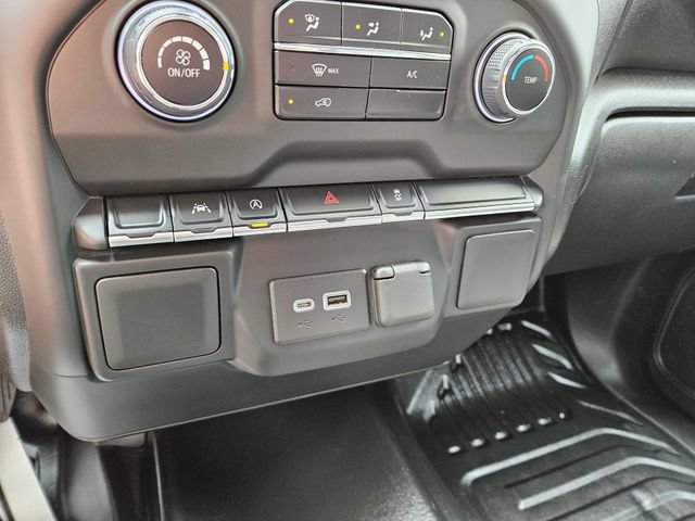 Used 2023 Chevrolet Silverado 1500 W/T AWD/4WD image 31