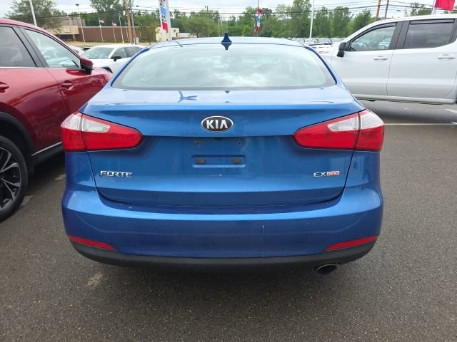 Used 2014 Kia Forte EX w/ Premium Package FWD image 6