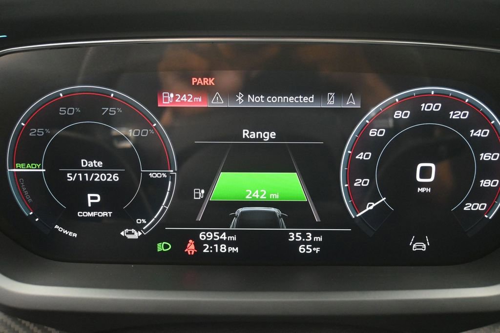 Used 2022 Audi e-tron GT Prestige w/ Prestige Package AWD/4WD image 17