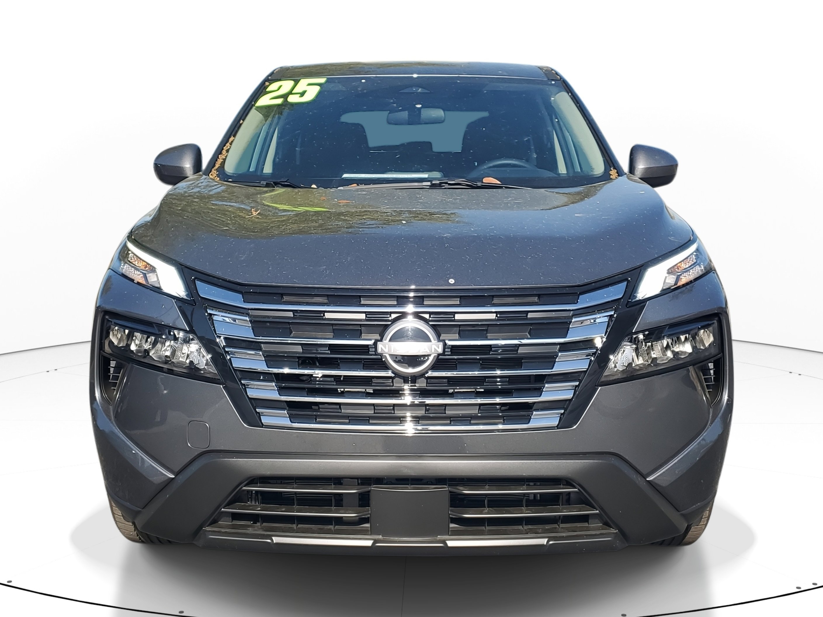 Certified 2025 Nissan Rogue SV image 2