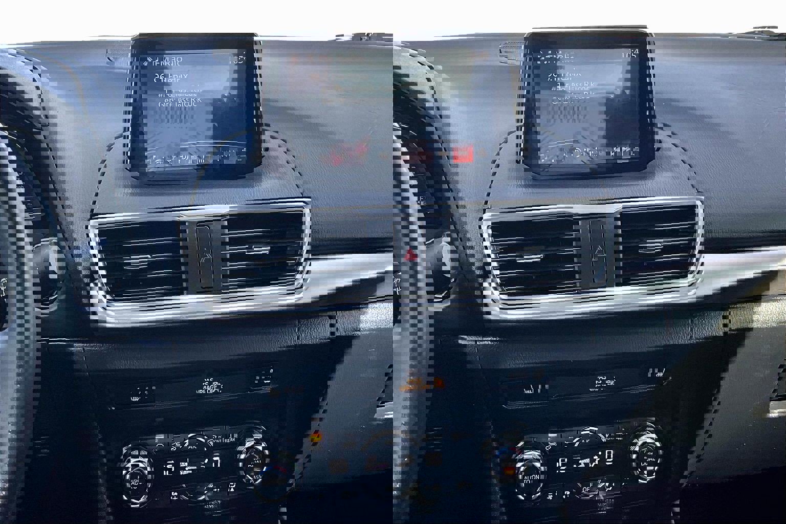 Used 2017 MAZDA MAZDA3 Touring w/ Popular Equipment Package image 6