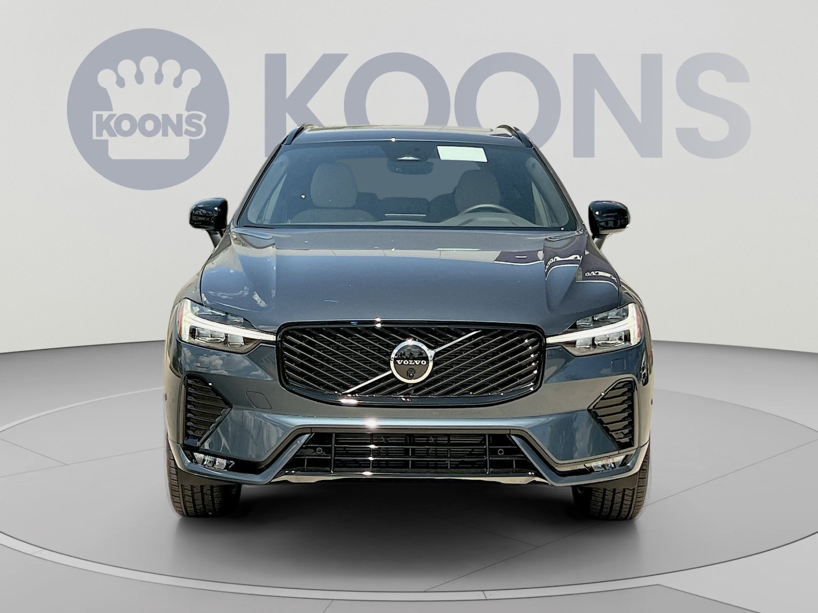 New 2026 Volvo XC60 B5 Plus w/ Protection Package Premier AWD/4WD image 4