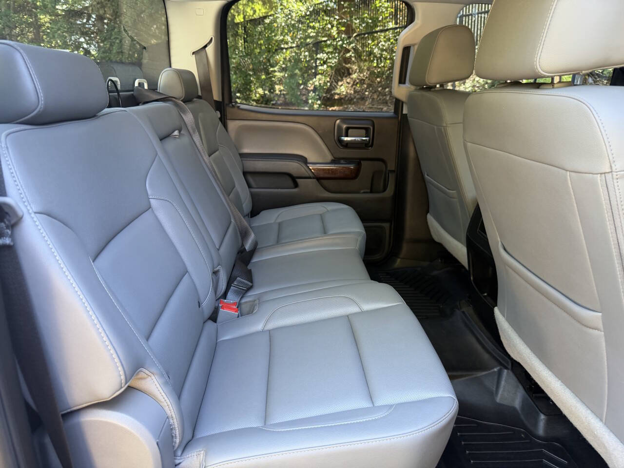 Used 2018 GMC Sierra 3500 SLT w/ Duramax Plus Package AWD/4WD image 26