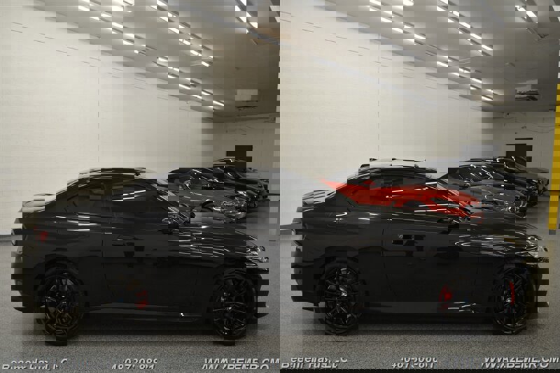 Used 2023 BMW 230i w/ M Sport Package image 8