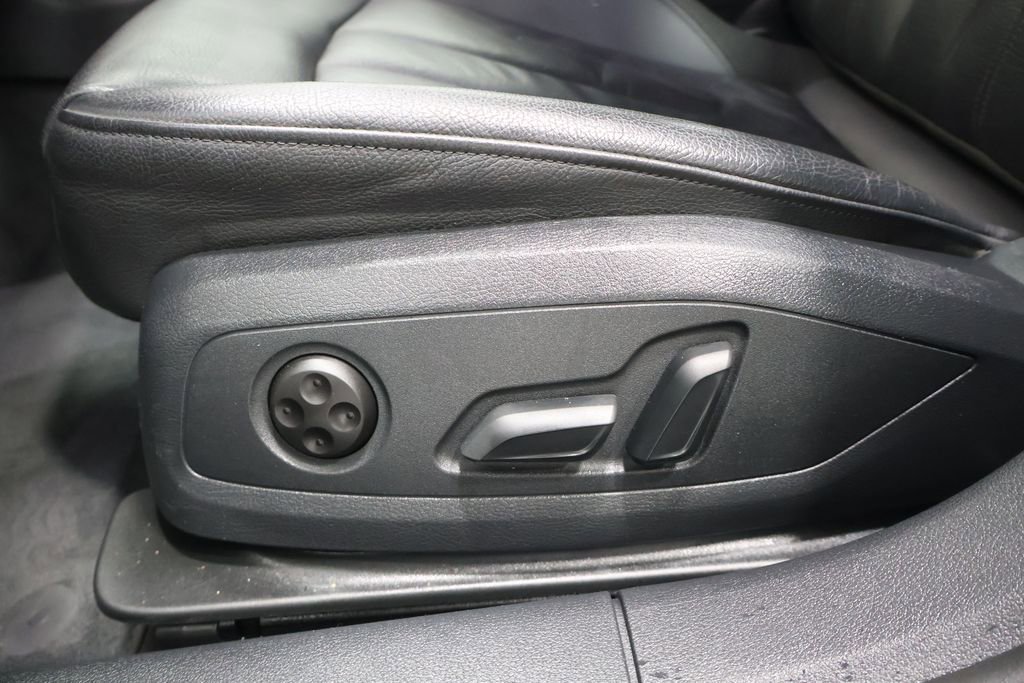 Used 2019 Audi A4 2.0T Premium w/ 18" Wheel Package image 14