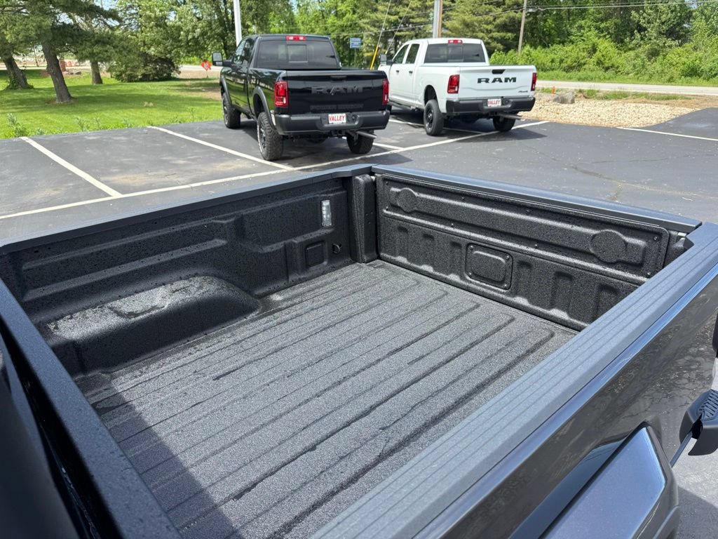 New 2026 Jeep Gladiator Sport AWD/4WD image 44