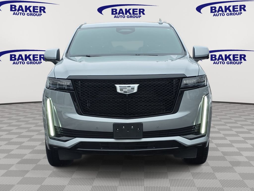 Used 2024 Cadillac Escalade Sport w/ LPO, ONYX Package image 2