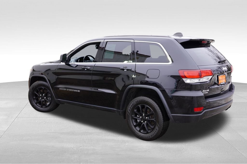 Certified 2022 Jeep Grand Cherokee Laredo X image 9