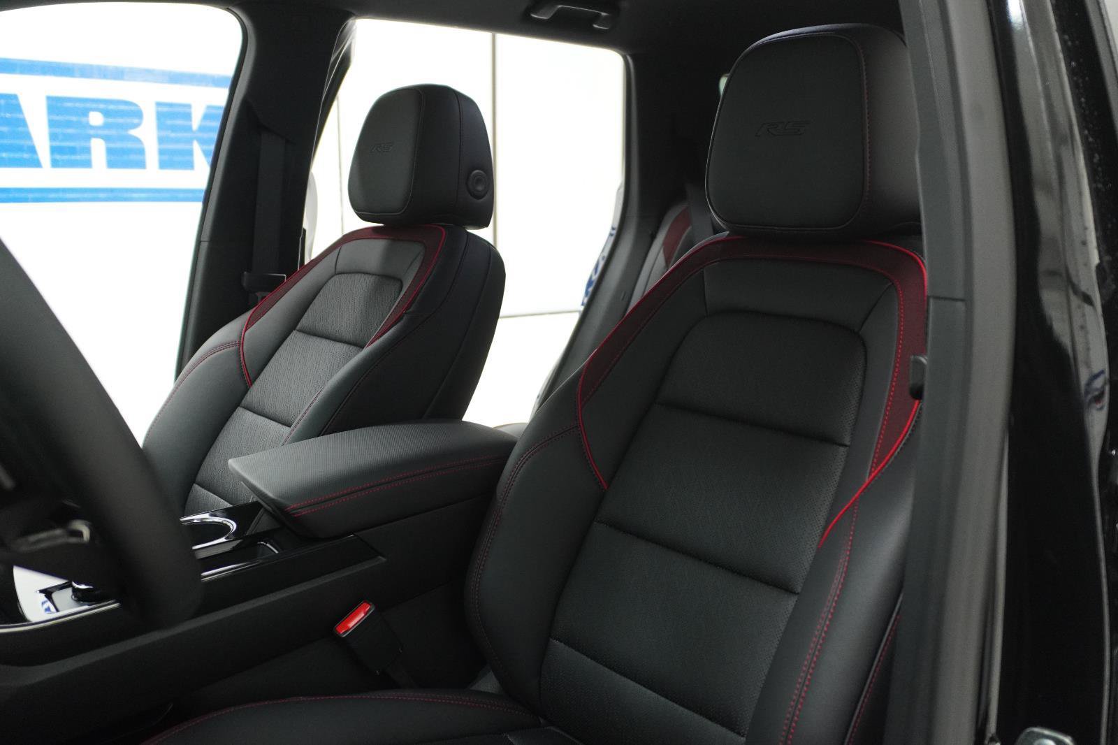 New 2027 Chevrolet Equinox RS FWD image 7