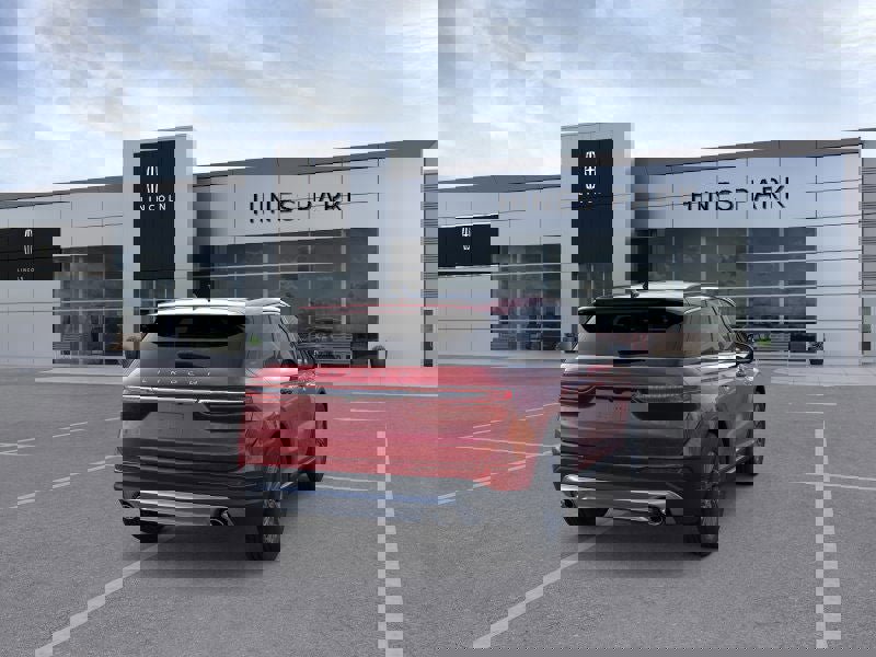 New 2026 Lincoln Corsair Premiere image 8