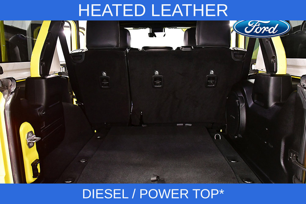 Used 2023 Jeep Wrangler Unlimited Sahara w/ LED Lighting Group AWD/4WD image 28