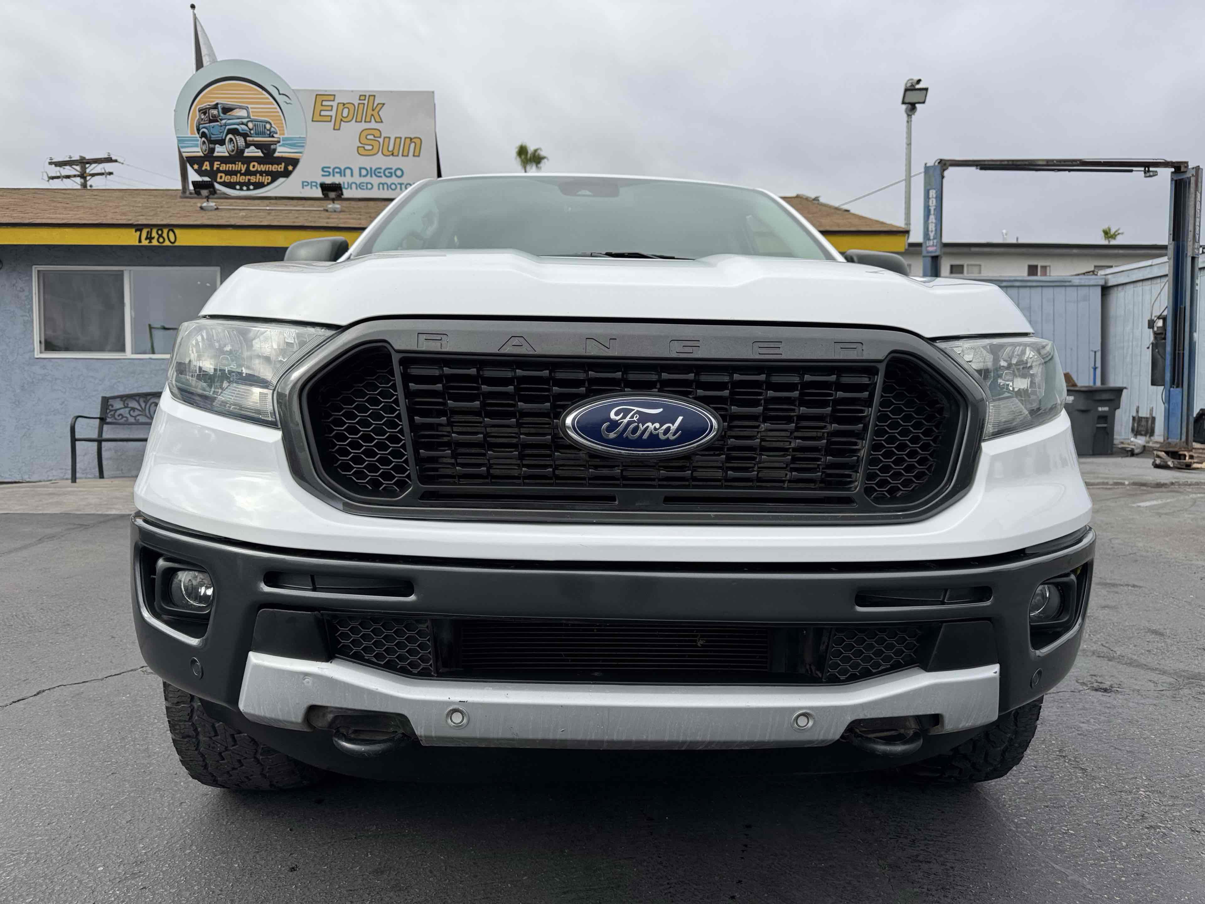 Used 2019 Ford Ranger XLT w/ Equipment Group 301A Mid RWD image 2