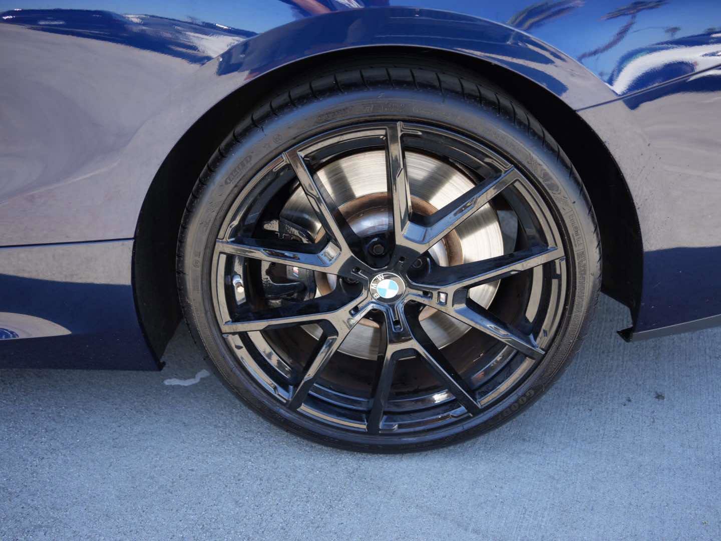 Used 2022 BMW M850i xDrive Convertible w/ M Carbon Exterior Package image 7