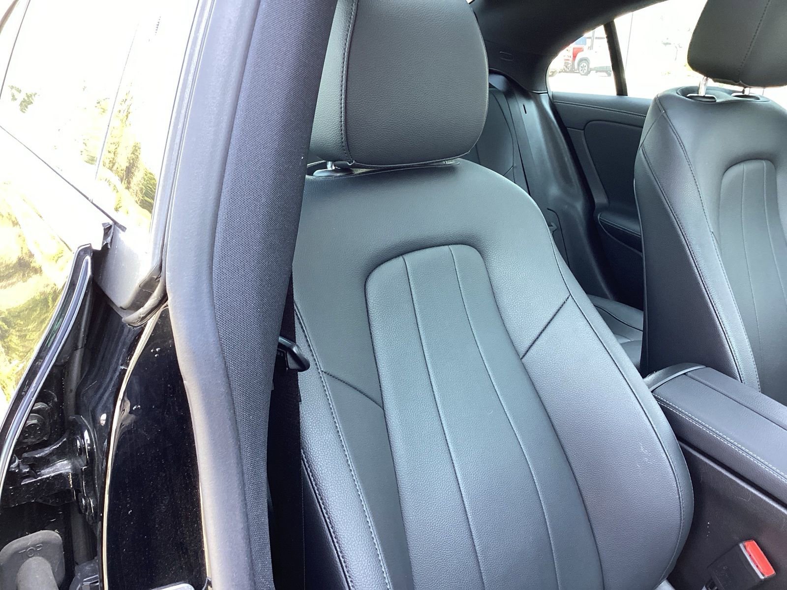 Used 2025 Mercedes-Benz CLA 250 4MATIC image 18