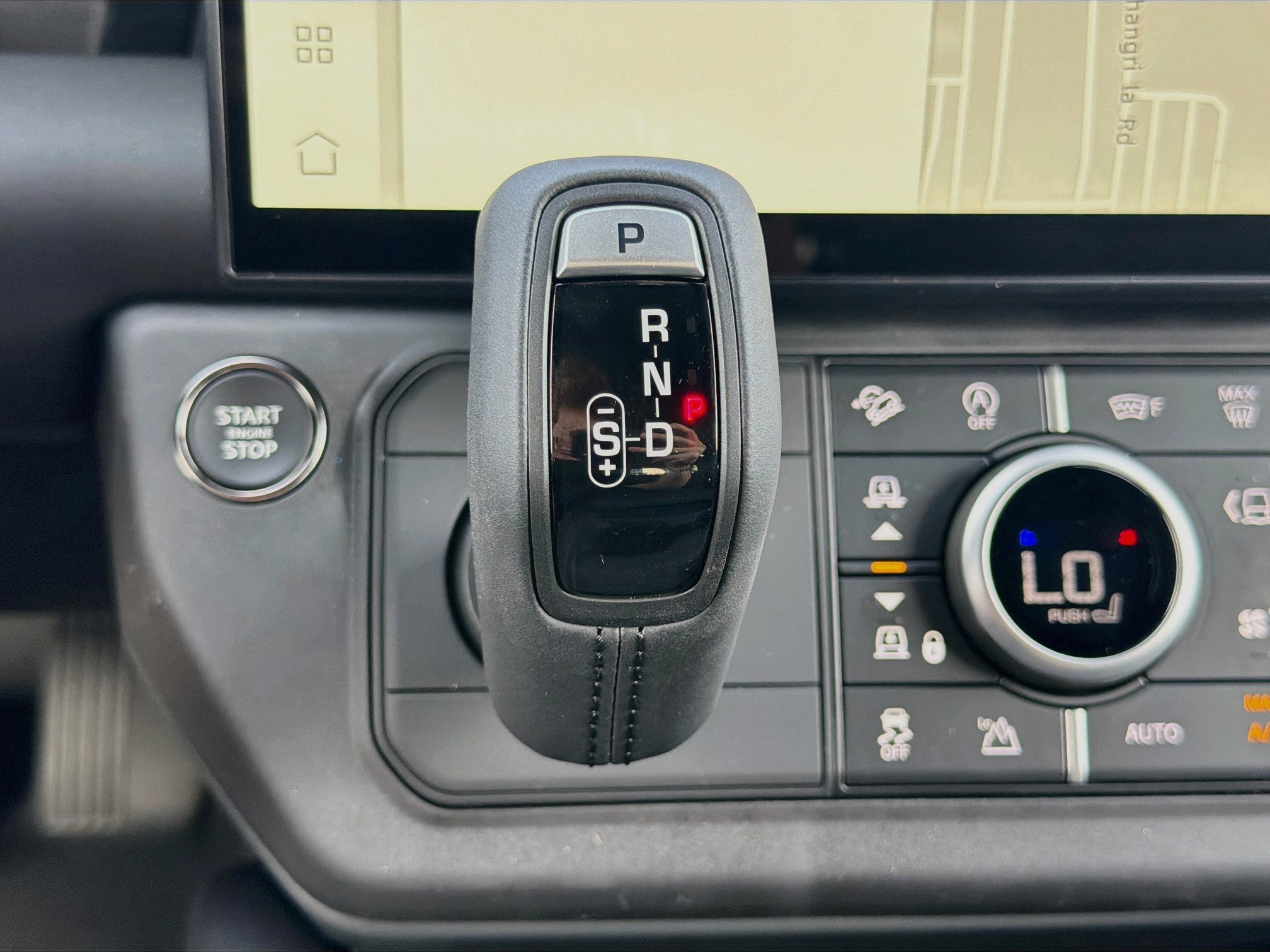 New 2026 Land Rover Defender 110 S AWD/4WD image 28