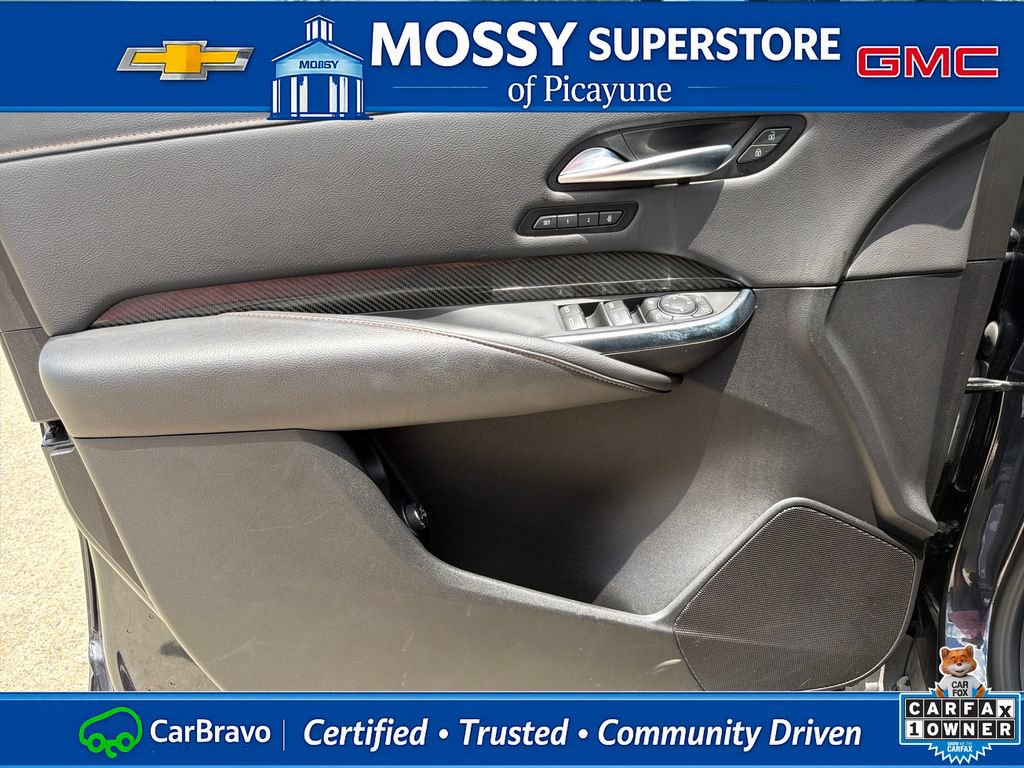Certified 2023 Cadillac XT4 Sport AWD/4WD image 14