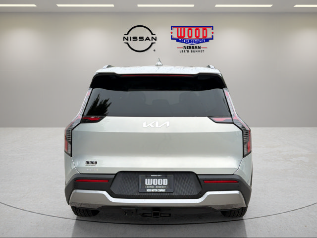 Used 2024 Kia EV9 Wind AWD/4WD image 3
