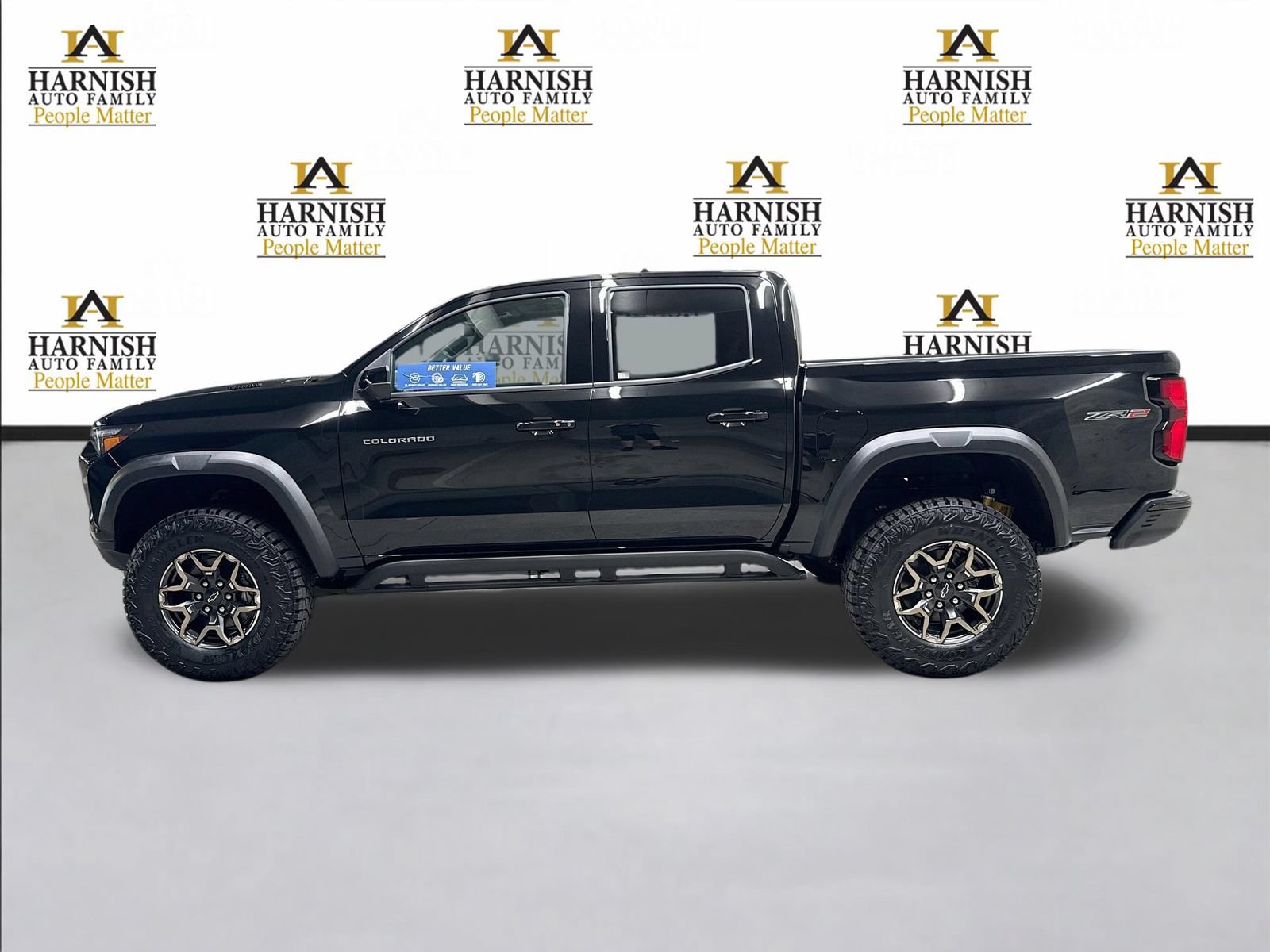 New 2026 Chevrolet Colorado ZR2 w/ Technology Package AWD/4WD image 9