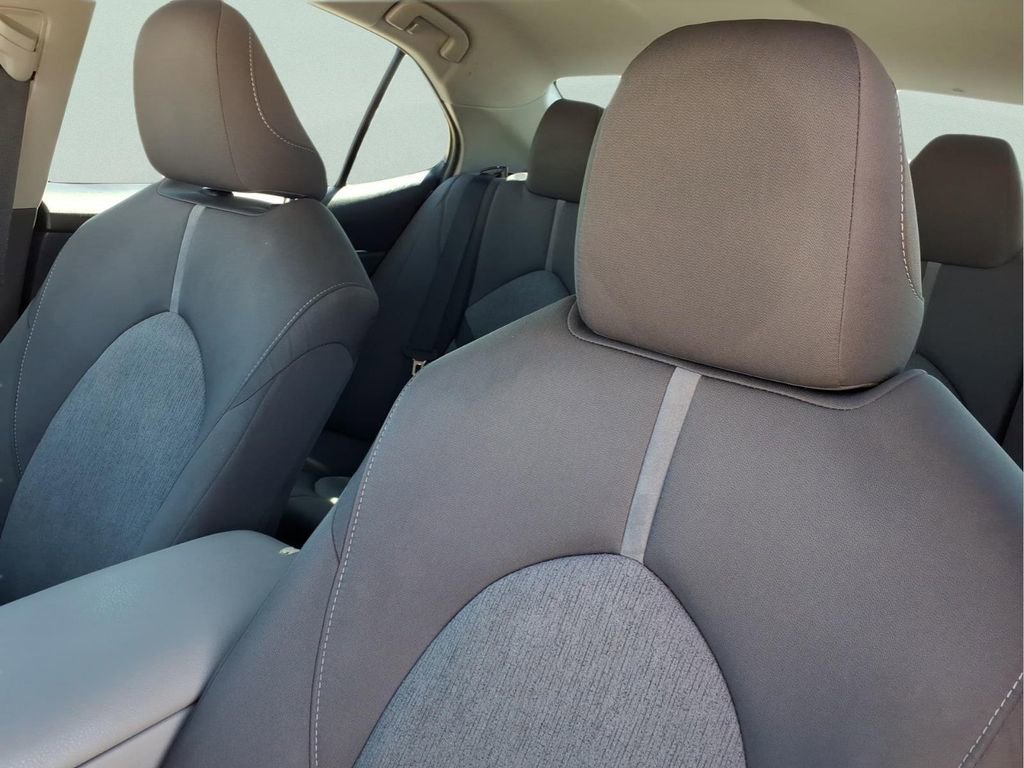 Used 2023 Toyota Camry LE image 12
