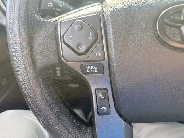 Used 2021 Toyota Tacoma TRD Sport w/ Technology Package image 15