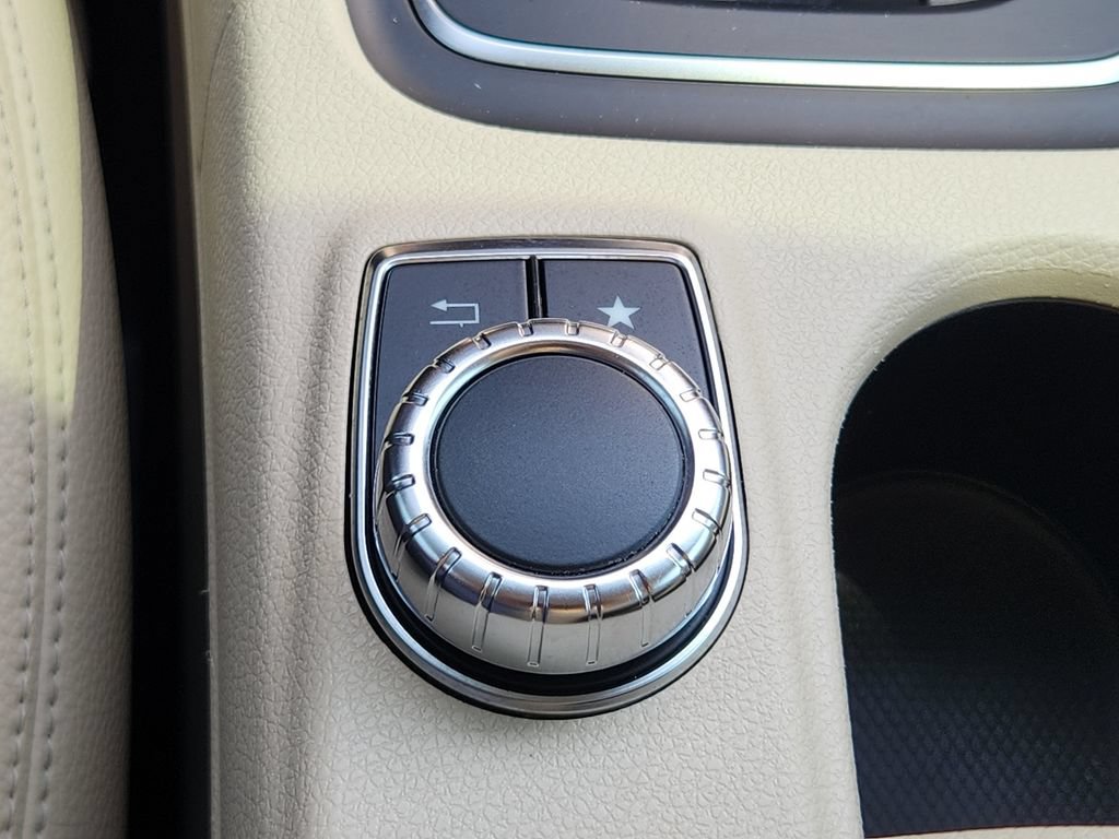 Used 2018 Mercedes-Benz GLA 250 4MATIC image 29