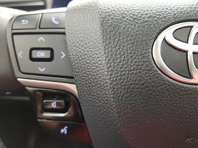 Used 2025 Toyota Camry XSE w/ Premium Package image 61