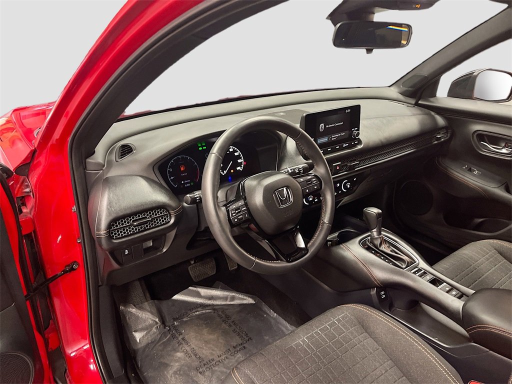 Used 2024 Honda HR-V Sport image 9