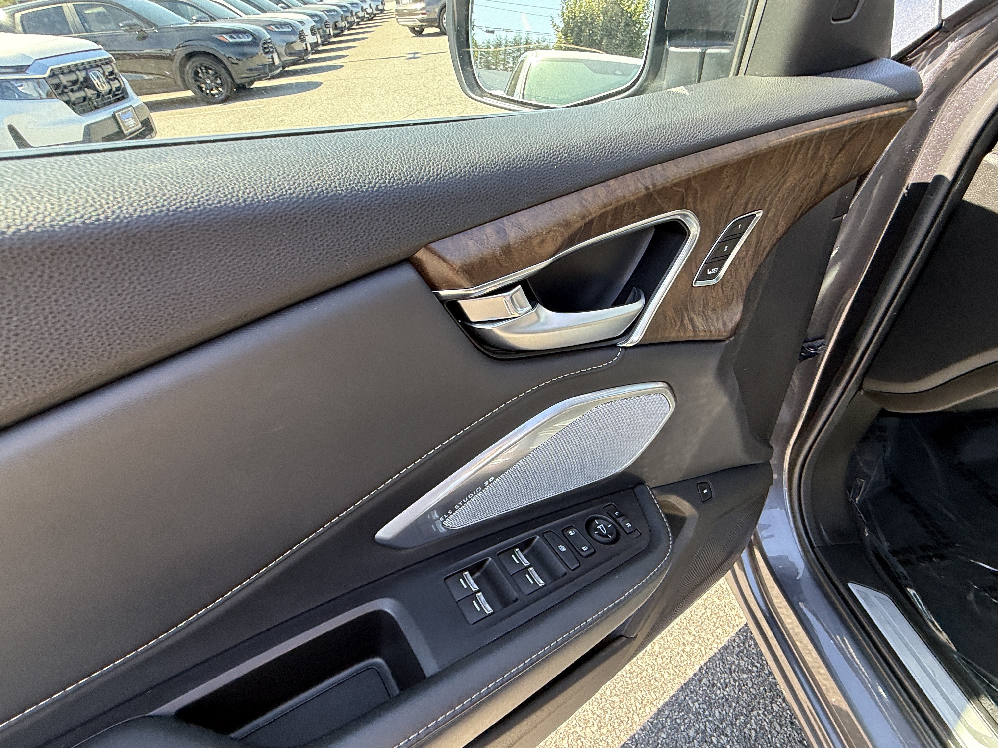 Used 2021 Acura RDX w/ Advance Package AWD/4WD image 17