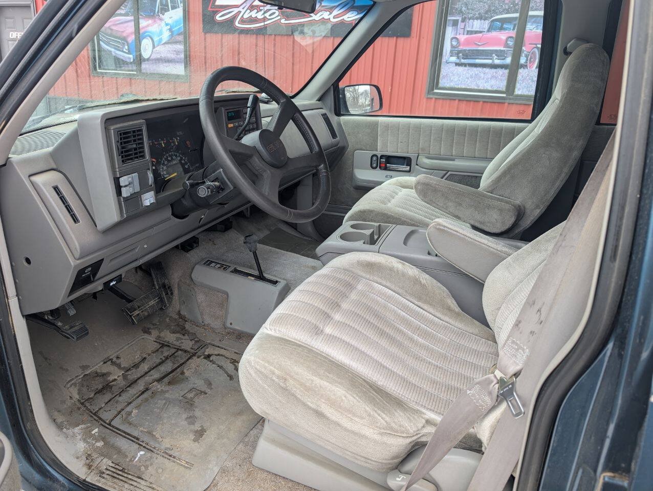 Used 1994 GMC Suburban 2500 AWD/4WD image 11