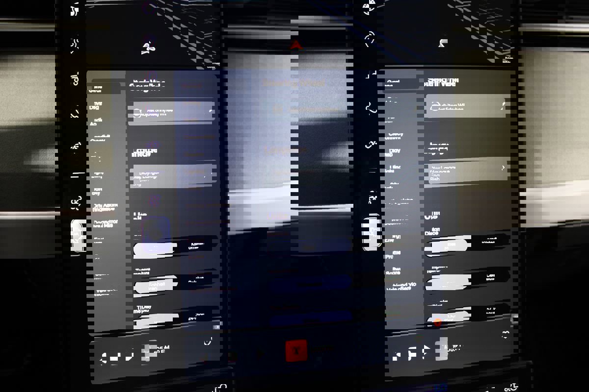 Used 2023 Fisker Ocean One image 24