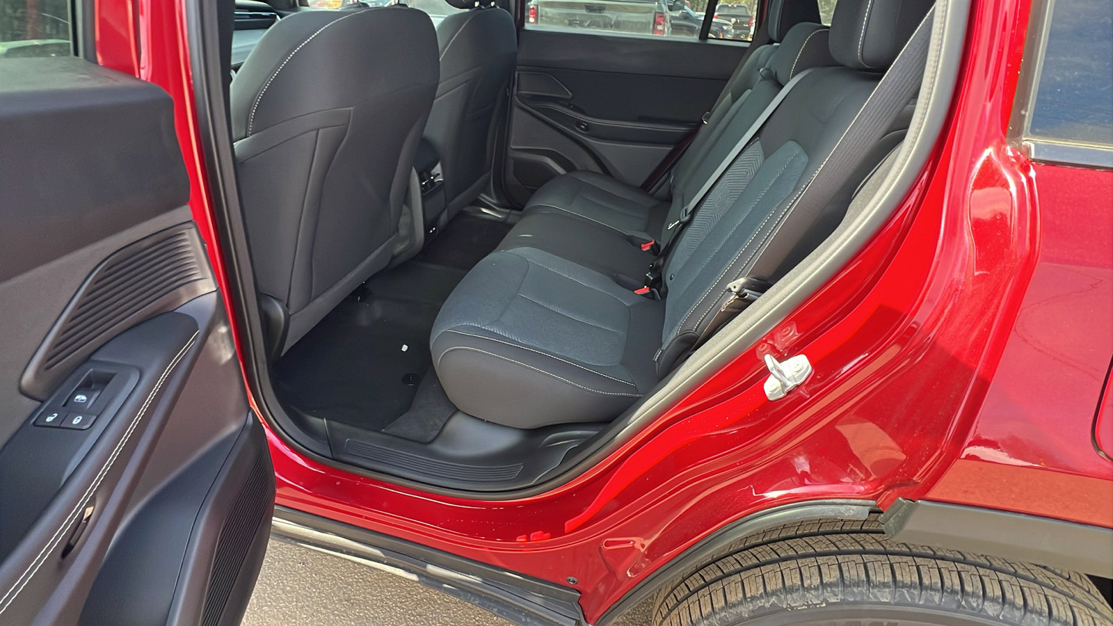 New 2026 Jeep Cherokee Laredo image 19