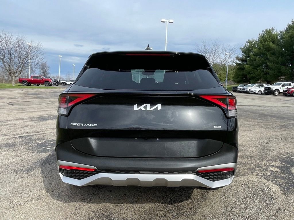 Certified 2023 Kia Sportage LX image 5