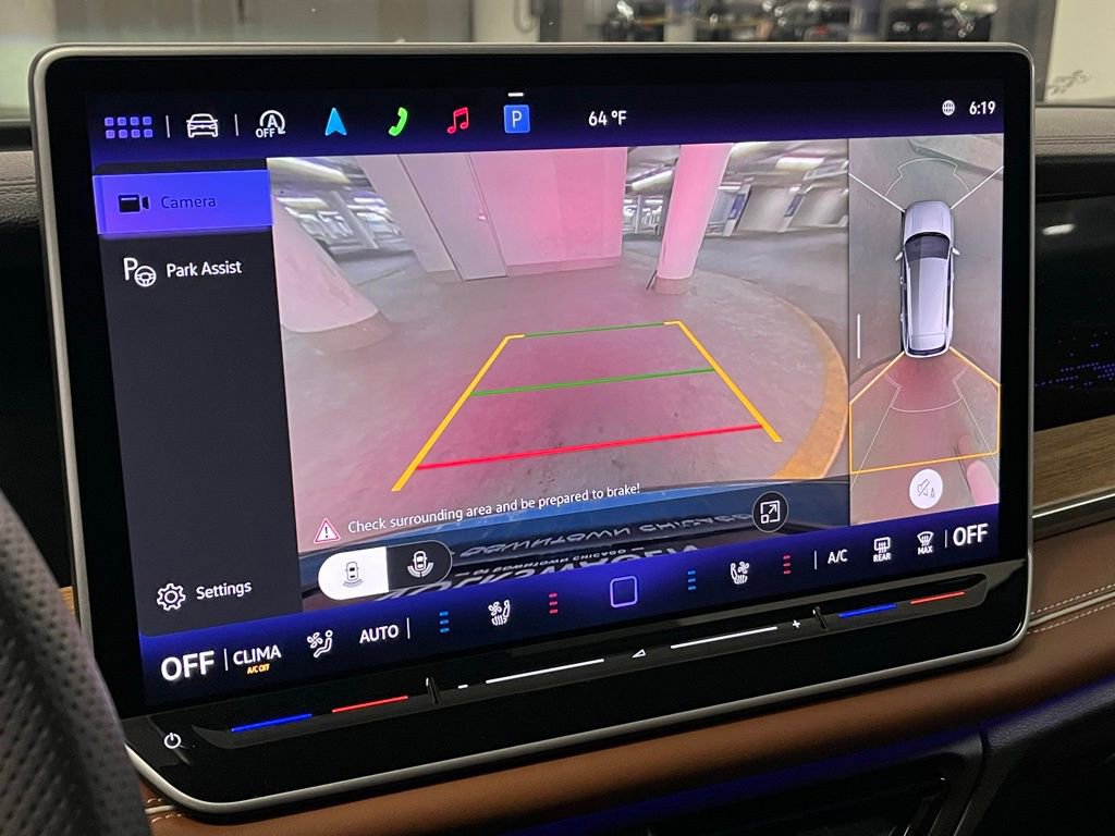 Certified 2025 Volkswagen Tiguan SEL R-Line image 28