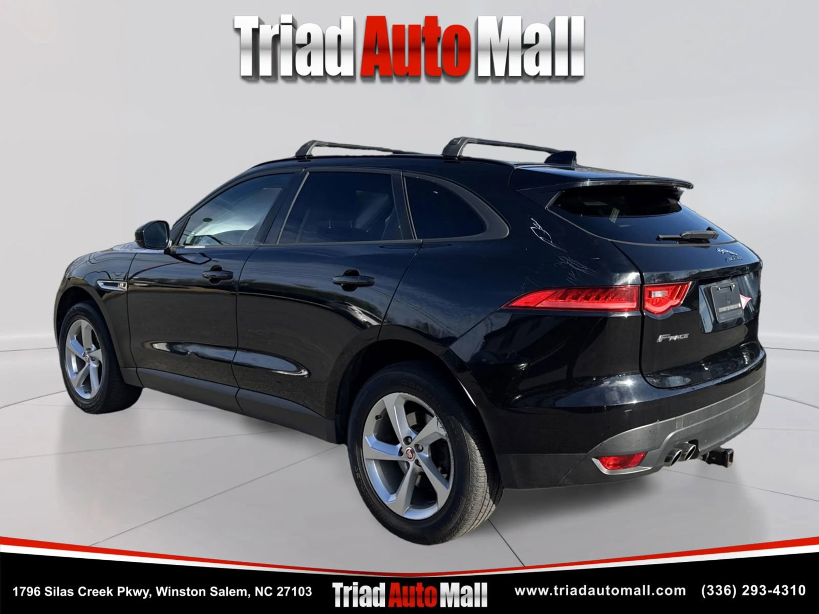 Used 2017 Jaguar F-PACE 20d Sport Utility 4D image 7