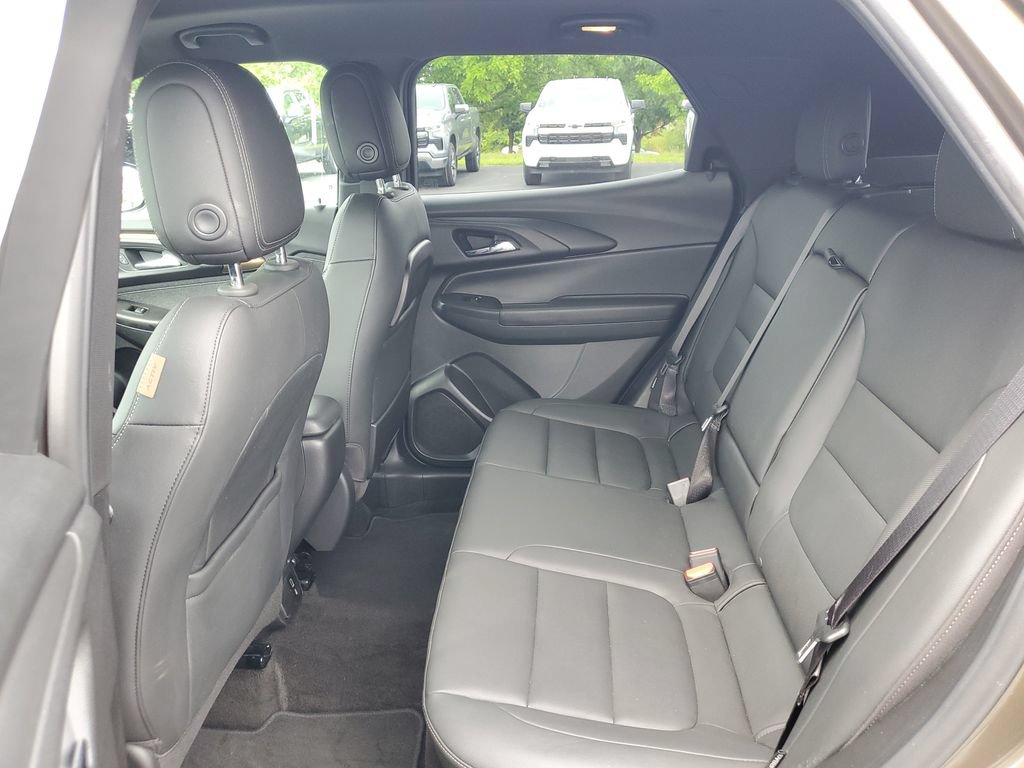 Used 2021 Chevrolet TrailBlazer ACTIV w/ Sun and Liftgate Package AWD/4WD image 30