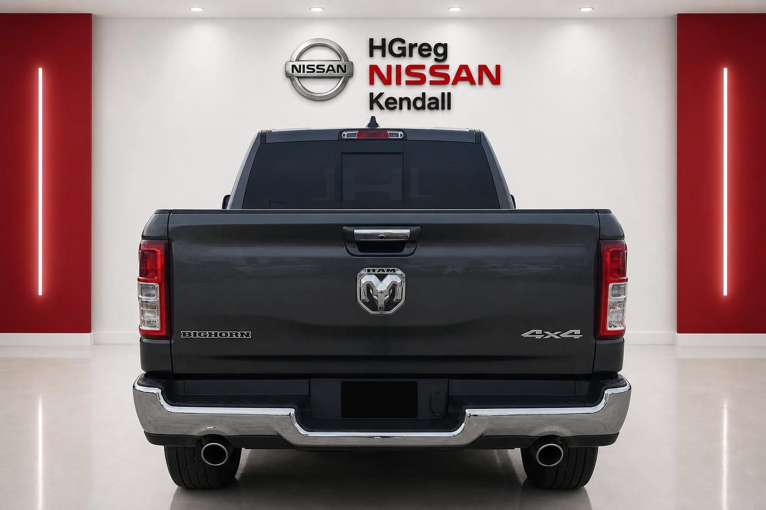 Used 2020 RAM 1500 4x4 Crew Cab image 6