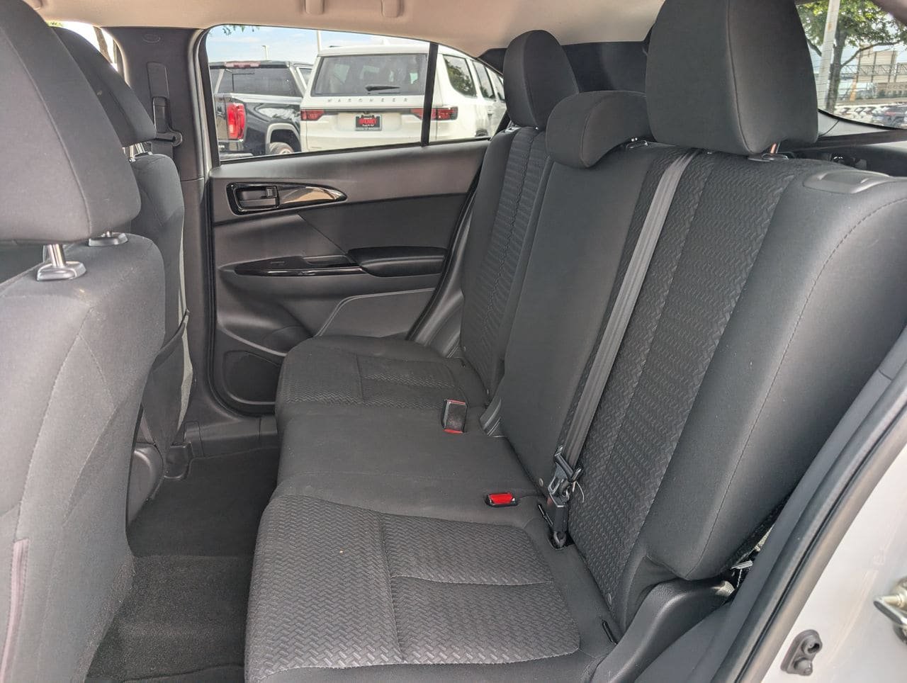 Used 2022 Mitsubishi Eclipse Cross LE AWD/4WD image 27