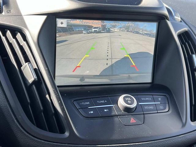 Certified 2019 Ford Escape SE image 21