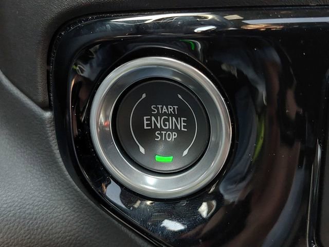 Used 2023 Chevrolet Silverado 1500 High Country w/ Technology Package image 28