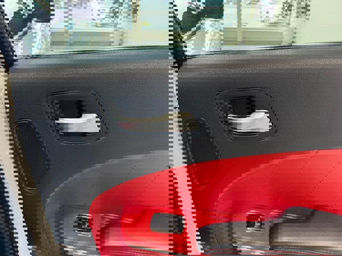 Used 2015 Dodge Charger R/T RWD image 50