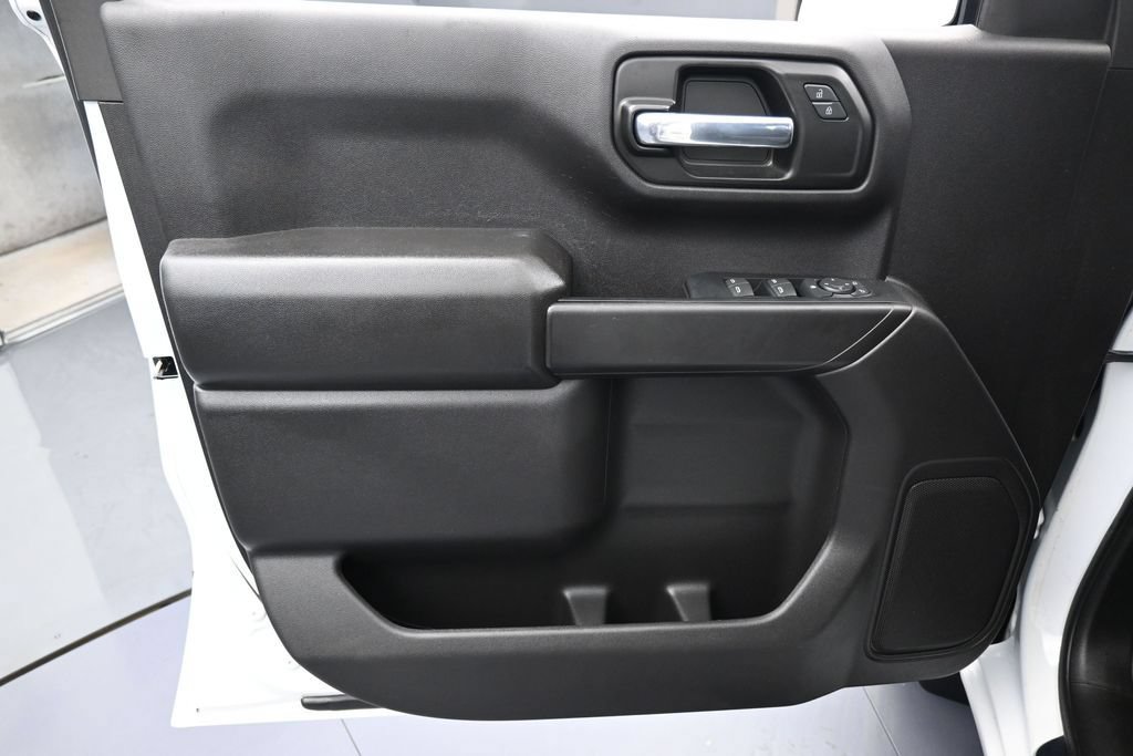 Used 2023 Chevrolet Silverado 1500 Custom RWD image 13