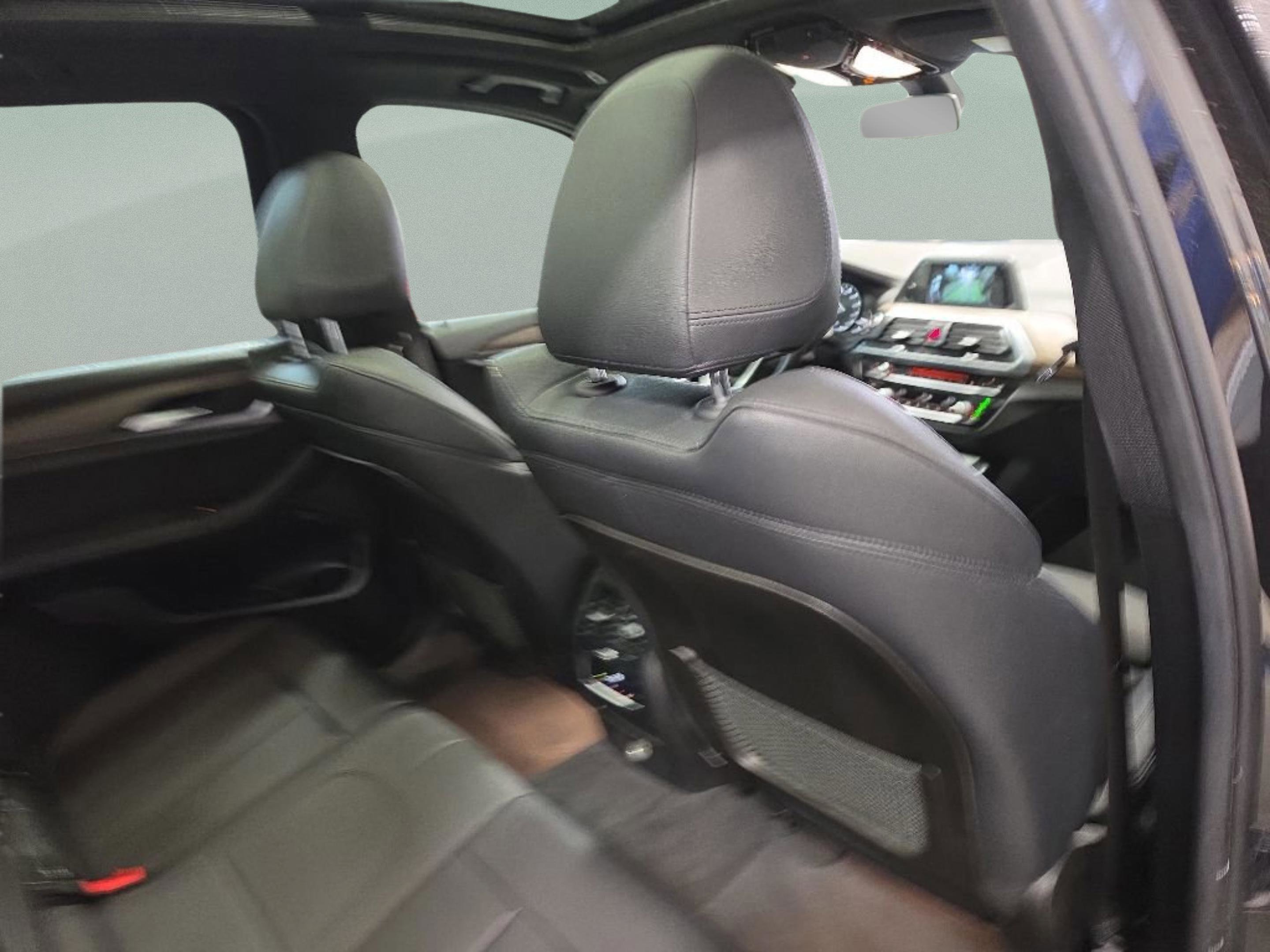 Used 2018 BMW X3 xDrive30i AWD/4WD image 26