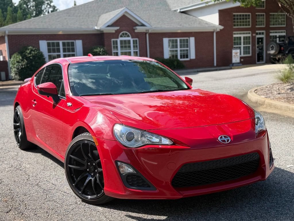 Used 2015 Scion FR-S RWD image 7