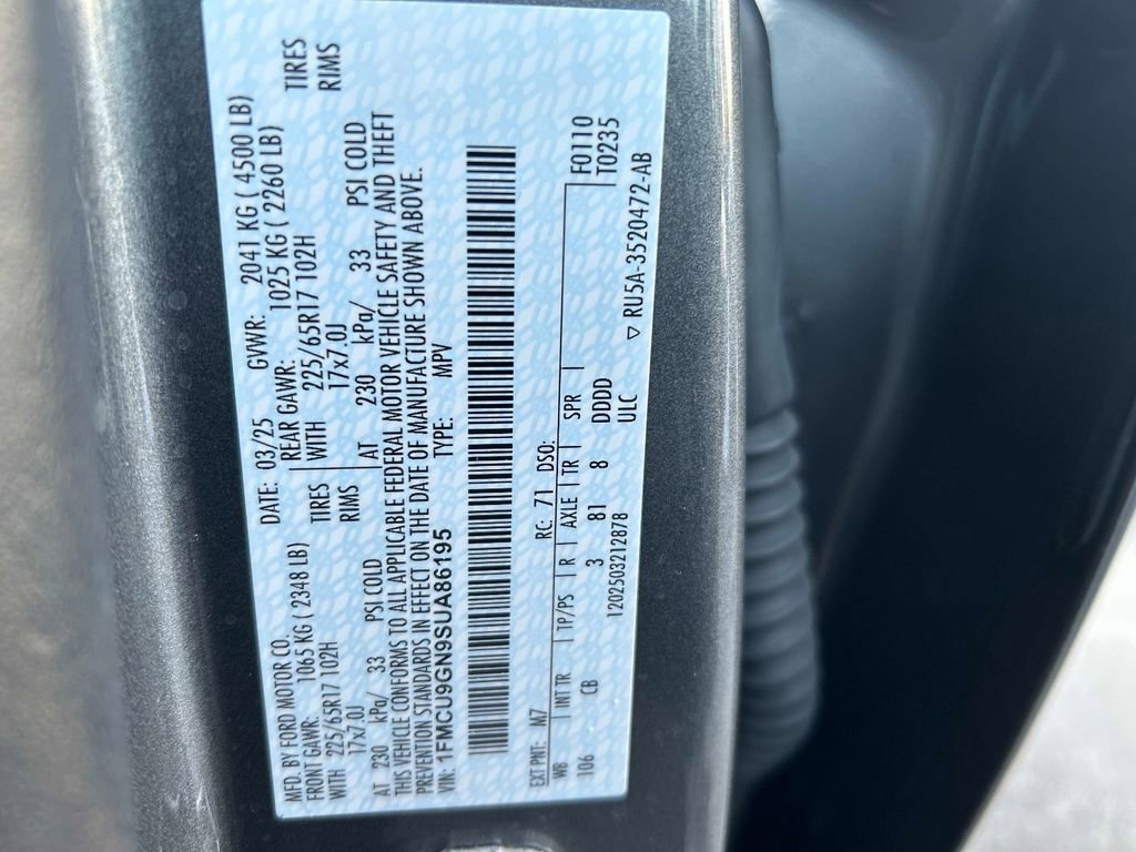 Used 2025 Ford Escape Active image 33