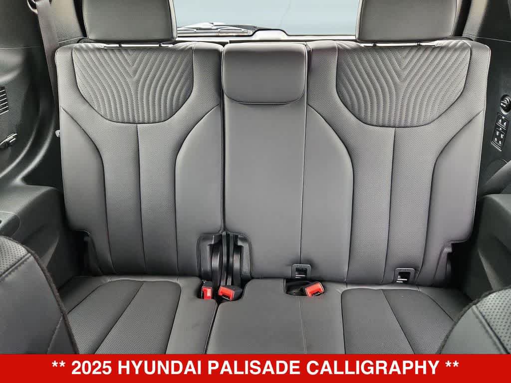 Used 2025 Hyundai Palisade Calligraphy AWD/4WD image 38