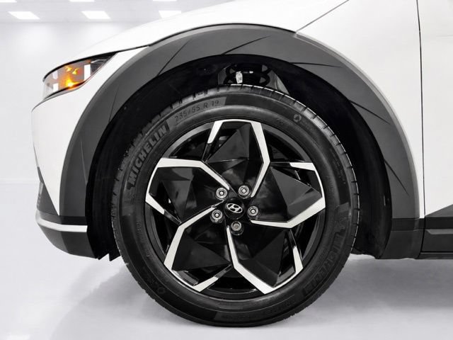 Used 2024 Hyundai Ioniq 5 SEL AWD/4WD image 8