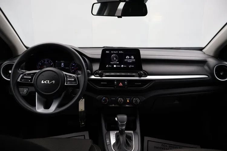 Used 2024 Kia Forte LXS FWD image 18