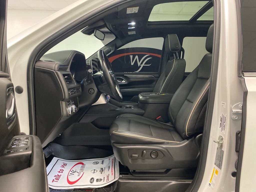 Used 2022 GMC Yukon SLT w/ SLT Premium Package AWD/4WD image 13